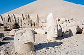 Nemrut Dagi Milli Parki, the tomb of King  Antiochos I, west terrace, statues of the eagle, Apollo and Commagene goddess 